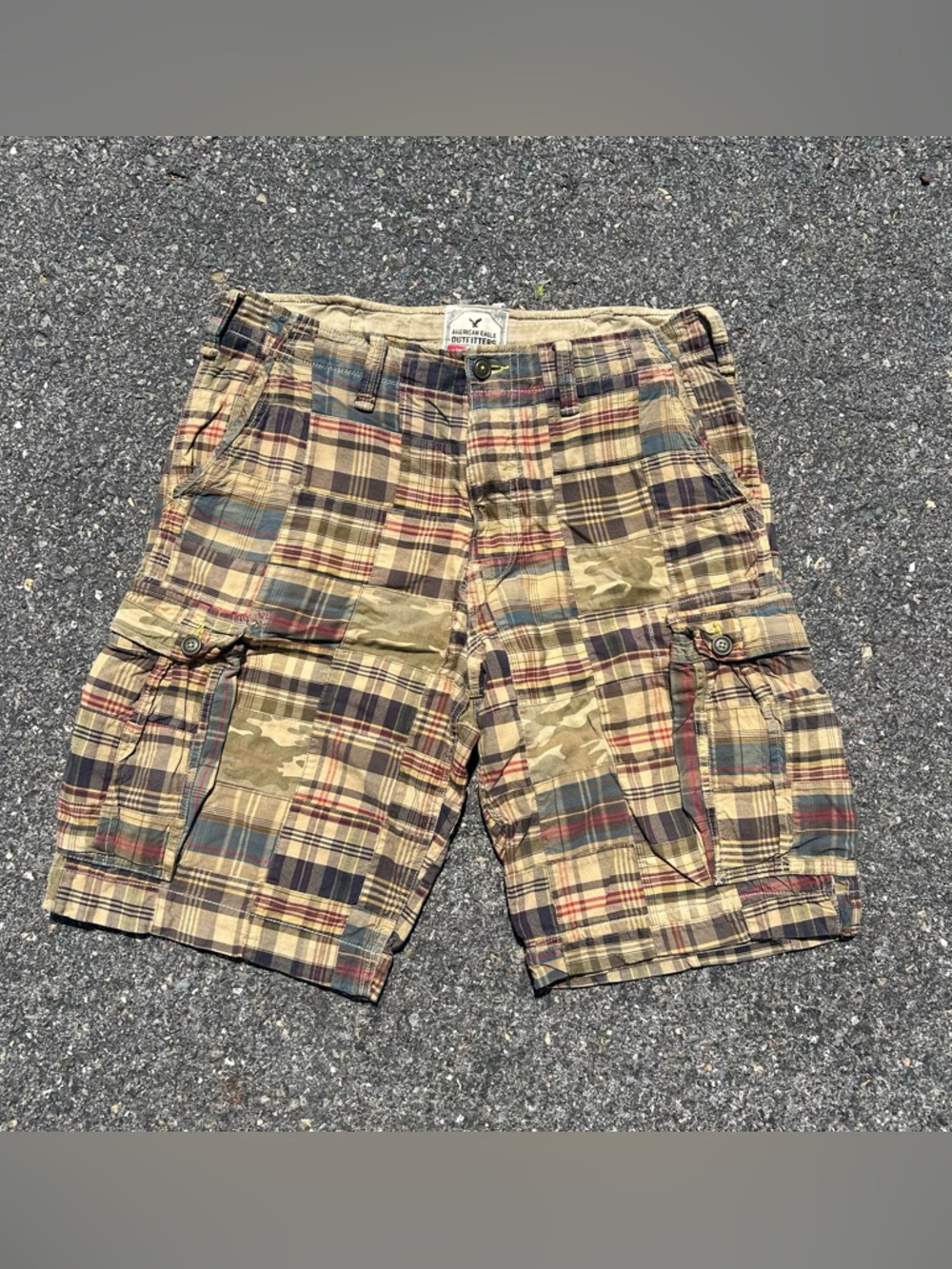 American Eagle Outfitters Plaid Cargo Shorts - Tan Multi